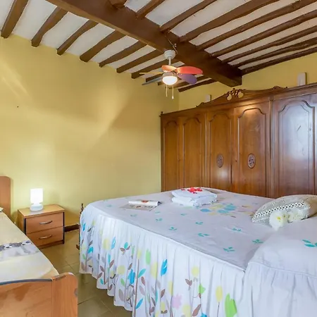 Casale Geniva With Private Pool - Happy Holiday home *